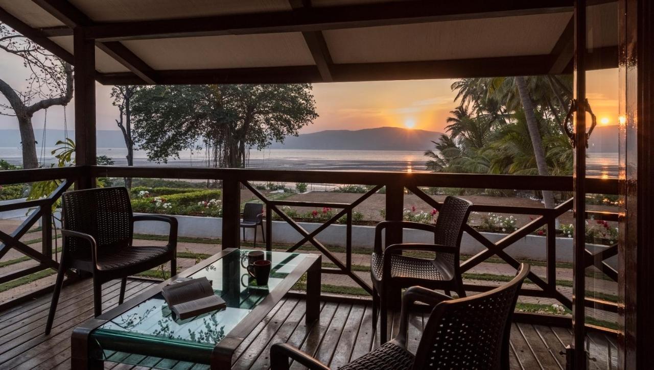 Saffronstays Little Paradise, Murud מראה חיצוני תמונה